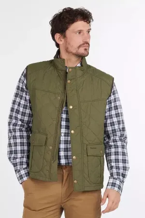 Barbour Gilet the Explorer in Mid Olive MGI0043OL51