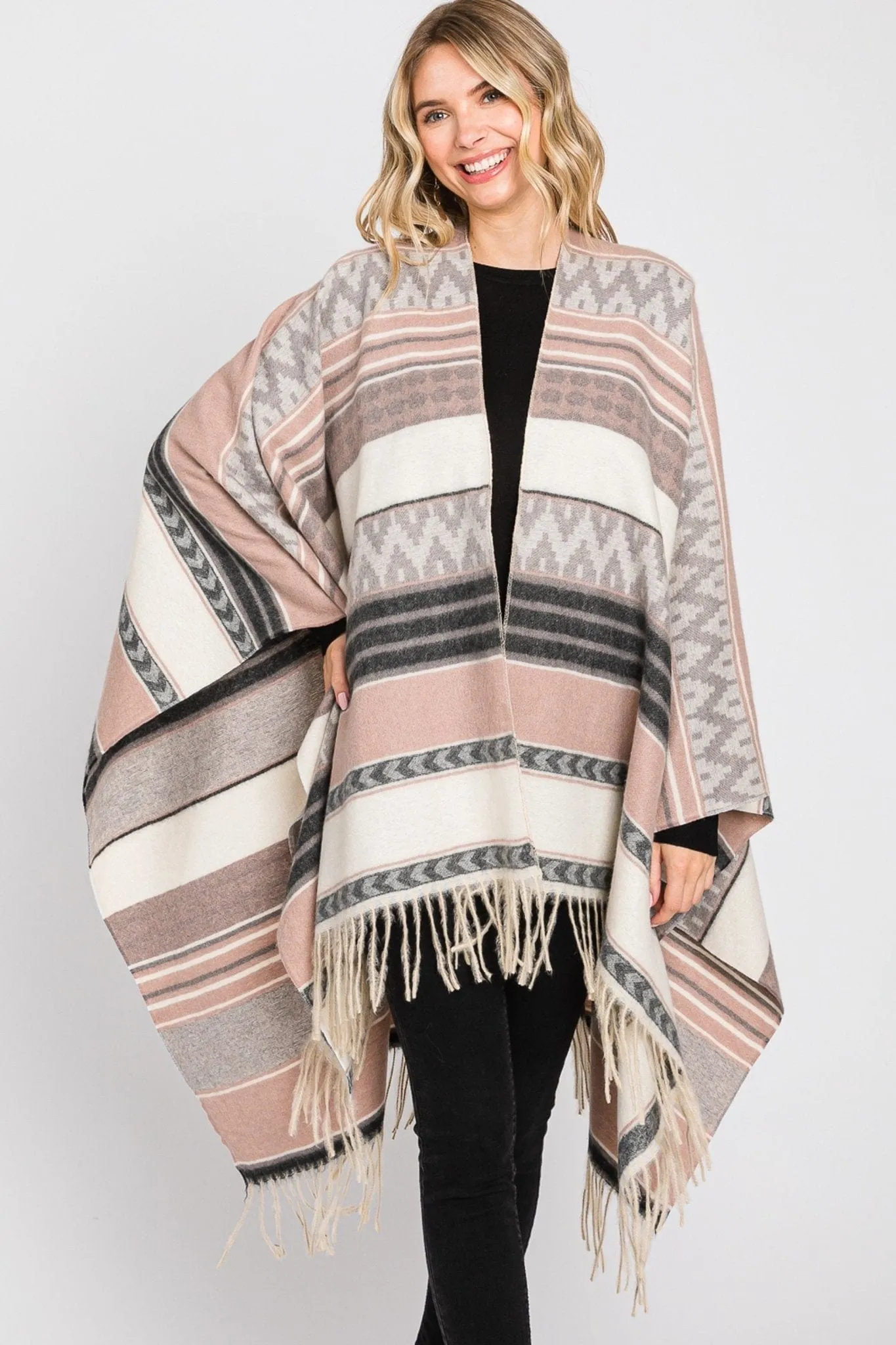 MS0312 Camila Aztec Print Fringe Ruana