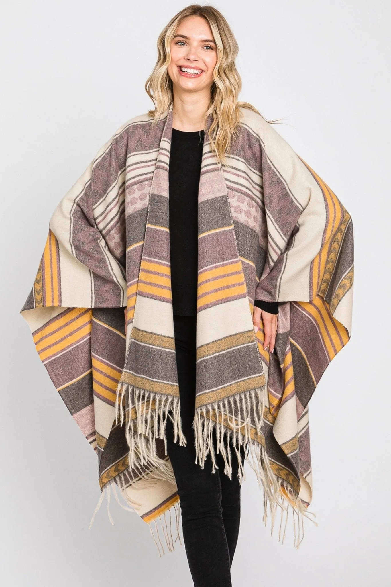 MS0312 Camila Aztec Print Fringe Ruana