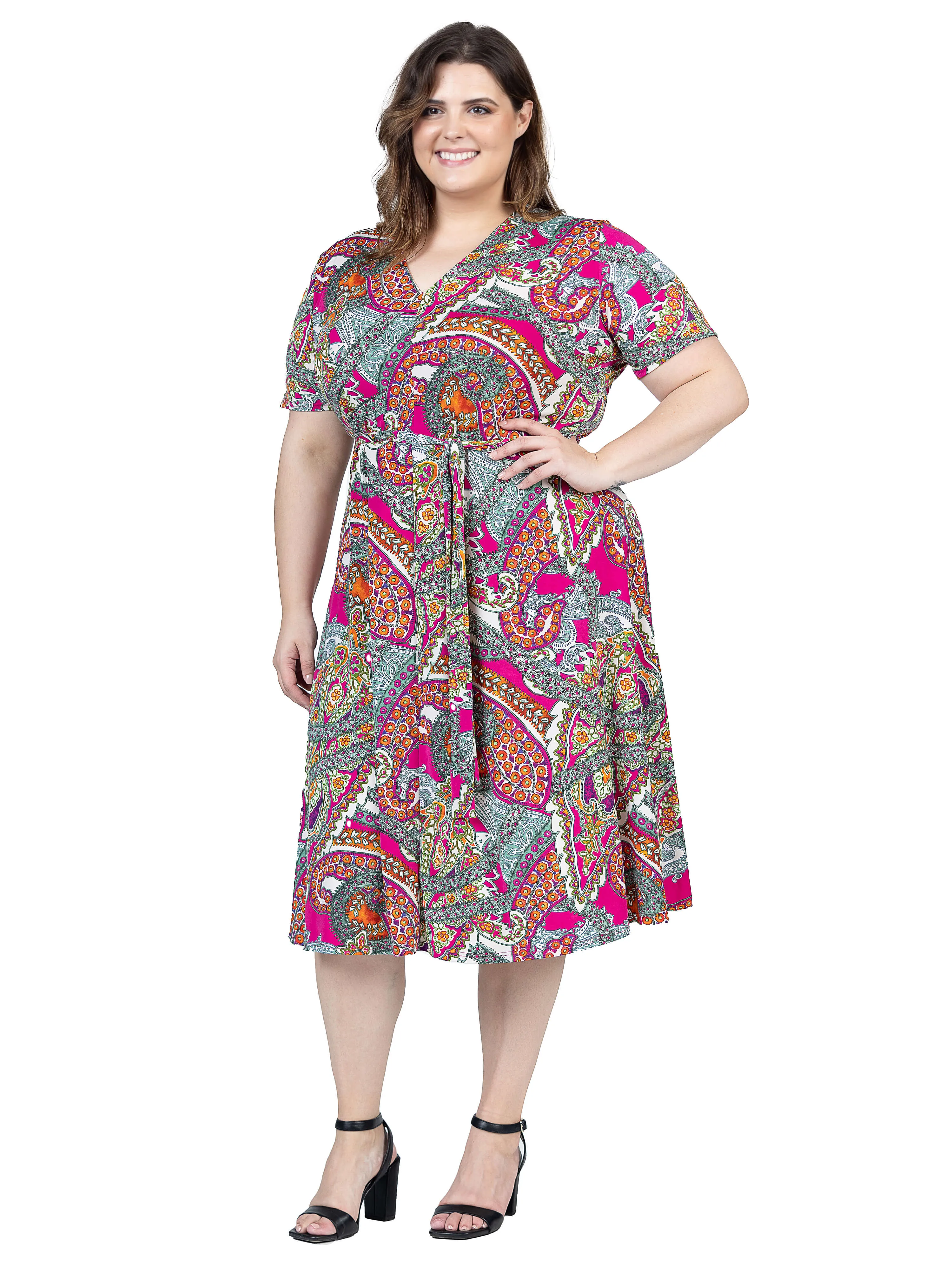 Plus Size Pink Paisley Short Sleeve Tie Waist Midi Dress