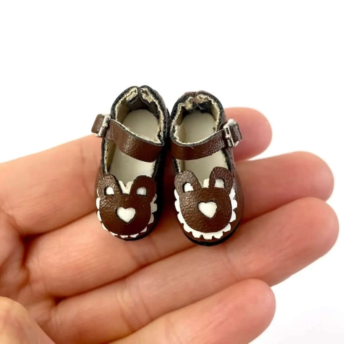 Tiny teddy bear doll shoes Mary Jane style 1/6 scale